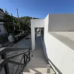 Nyaraló Kalidoniahouses Péra Pedí