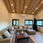 Kalidoniahouses Holiday home Pera Pedi