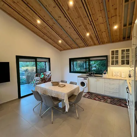 Kalidoniahouses * Péra Pedí