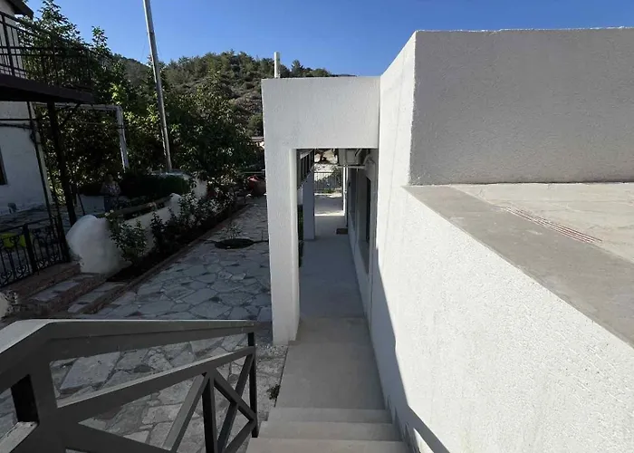 Сasa de vacaciones Kalidoniahouses Pera Pedi