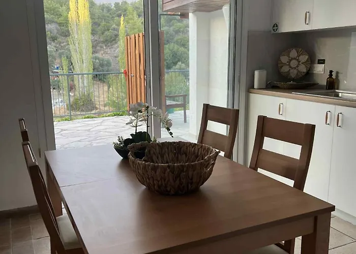 Kalidoniahouses Prázdninový dům Pera Pedi