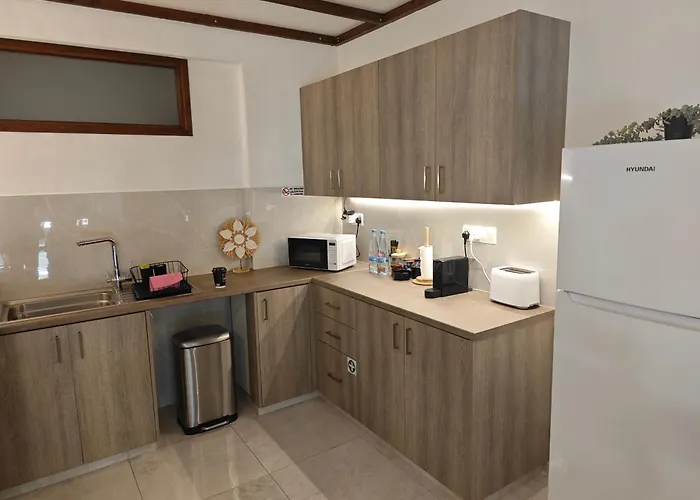 Kalidoniahouses * Pera Pedi